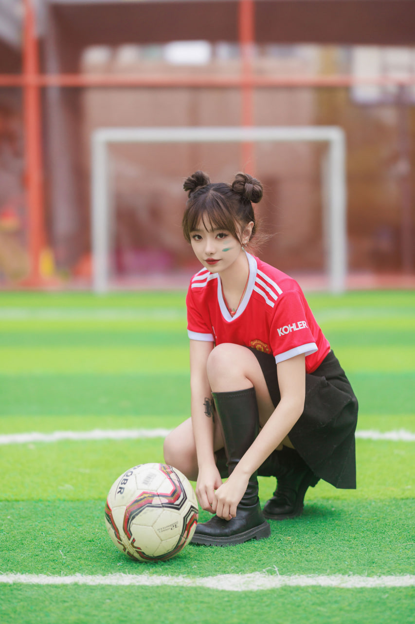 FIFA足球世界明星动态实时追踪